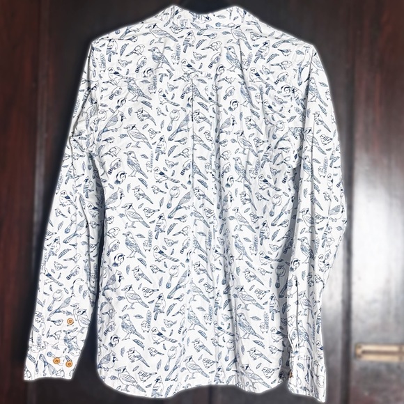 Duluth Trading Co Women’s Bird Pattern Shirt - Picture 3 of 5